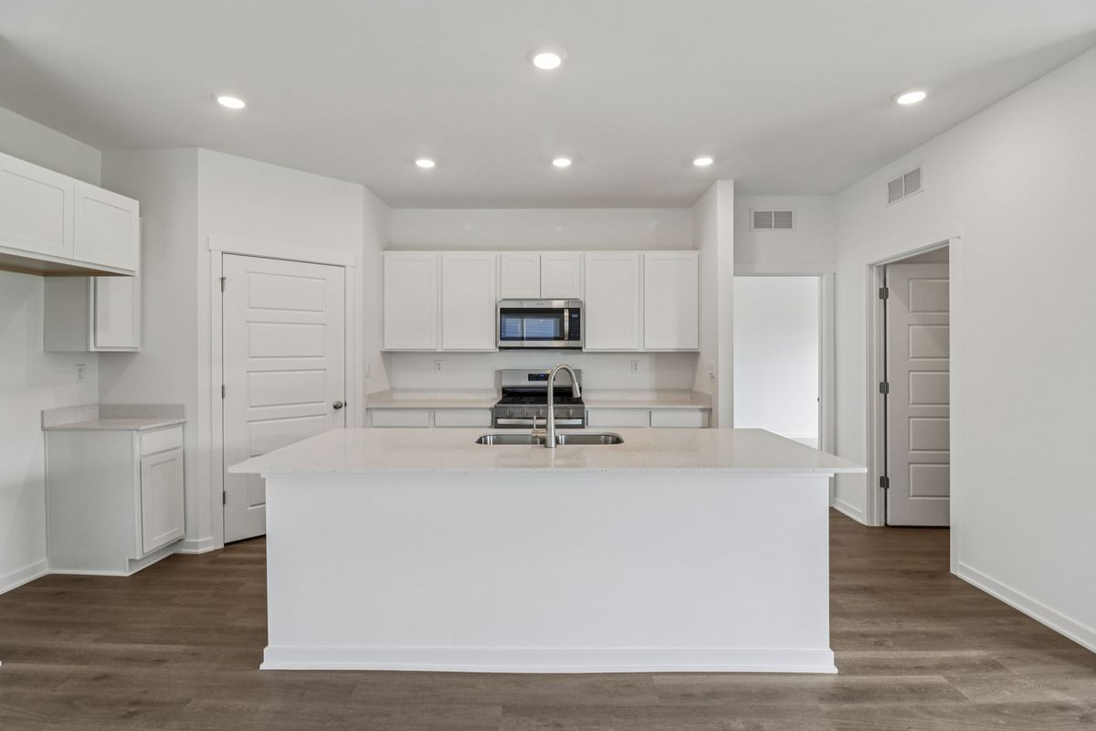 6294 redwood Trail, Wonder Lake, IL 60097