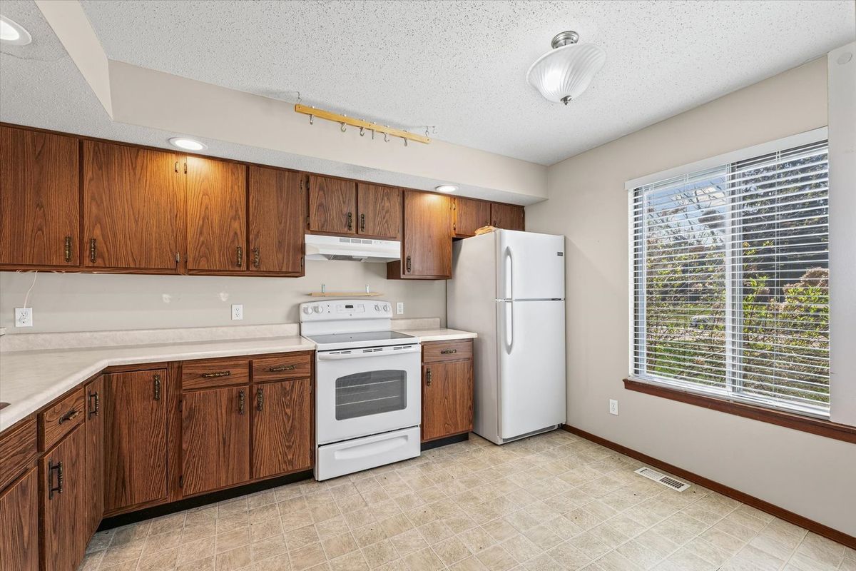 2515 Clayton Boulevard, Champaign, IL 61822