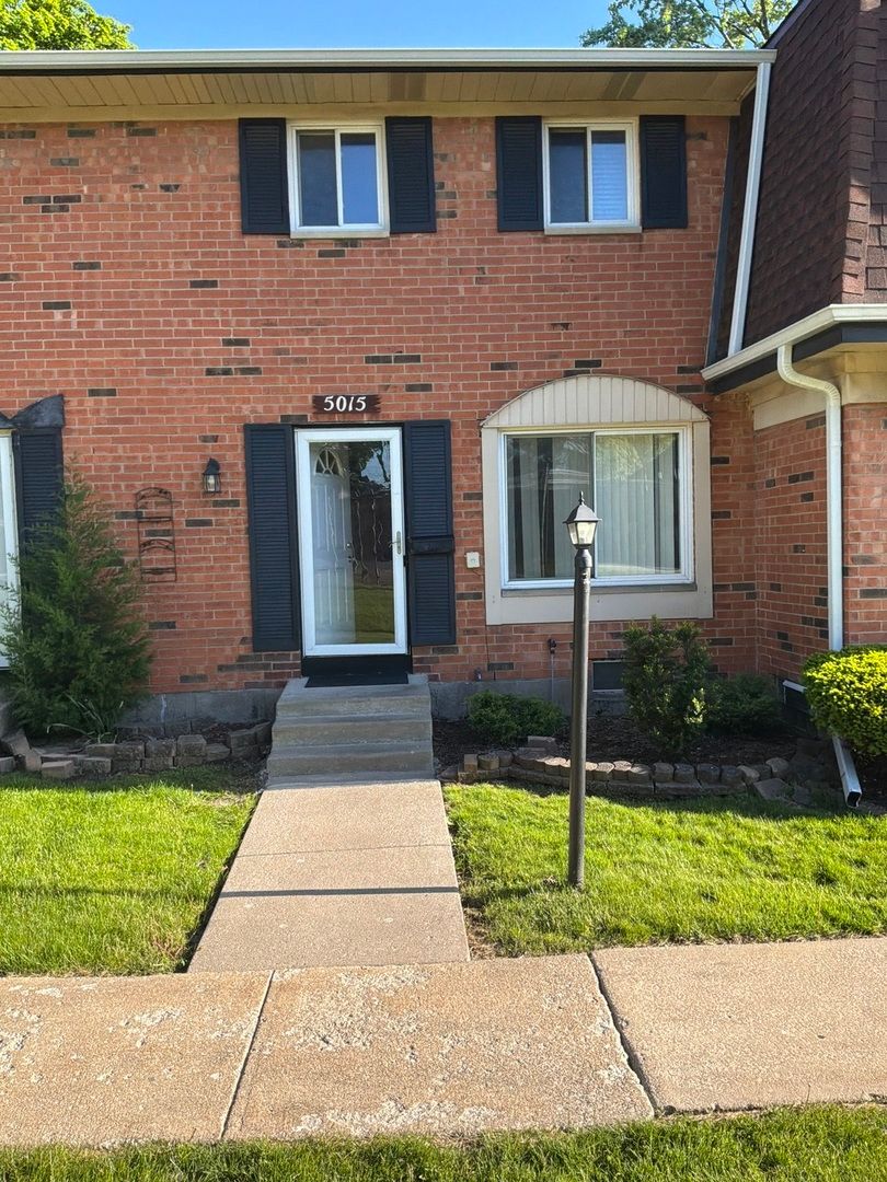 5015 Euclid Lane — Richton Park, IL 60471