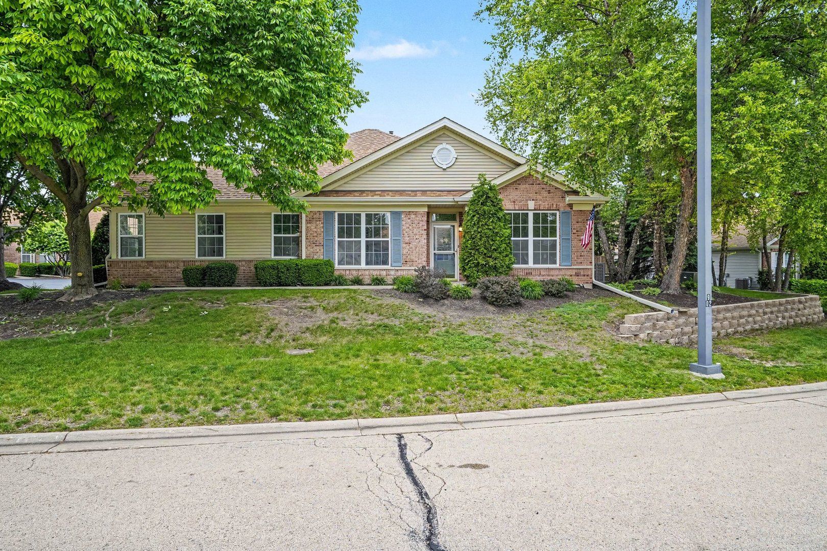 21400 W Juniper Lane — Plainfield, IL 60544