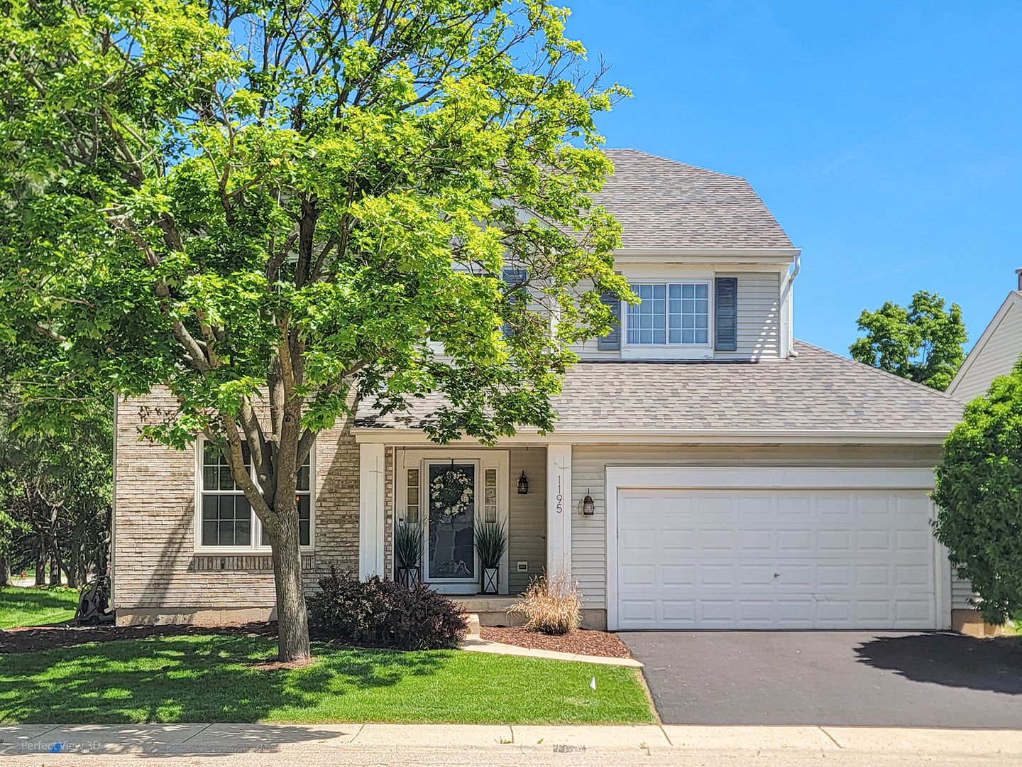 1195 Masters Parkway — Aurora, IL 60506