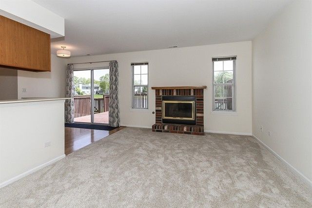 3423 Southport Drive, Island Lake, IL 60042