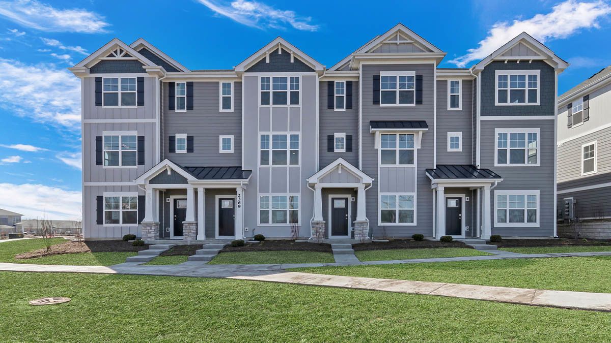 557 Yosemite Way, Mundelein, IL 60060