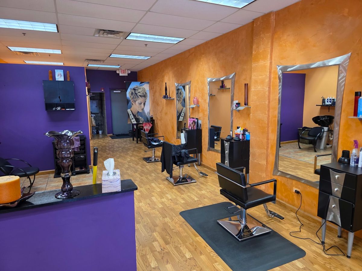 974 E Rollins Road, Round Lake Beach, IL 60073