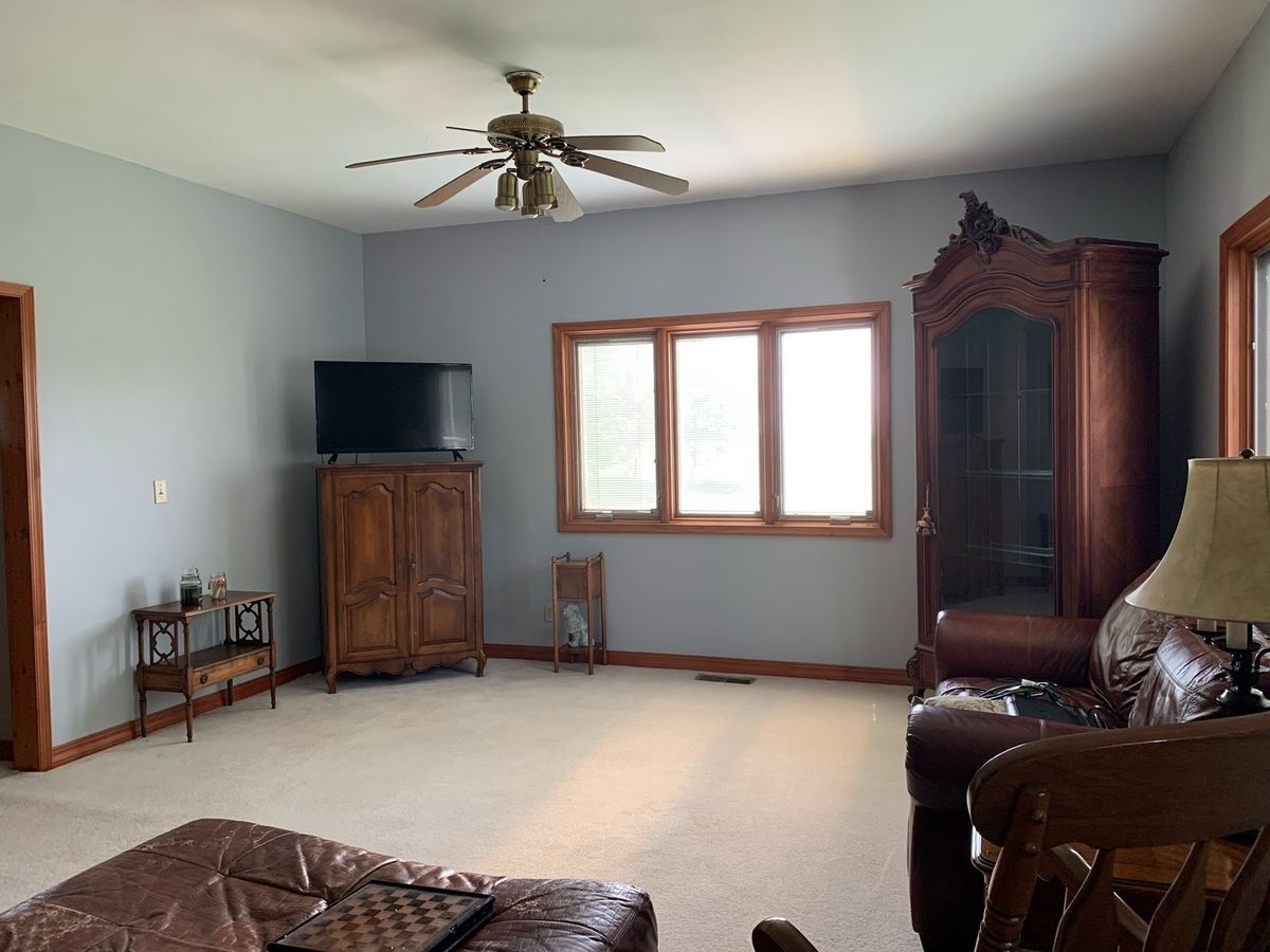 17125 2700 North Avenue, Walnut, IL 61376