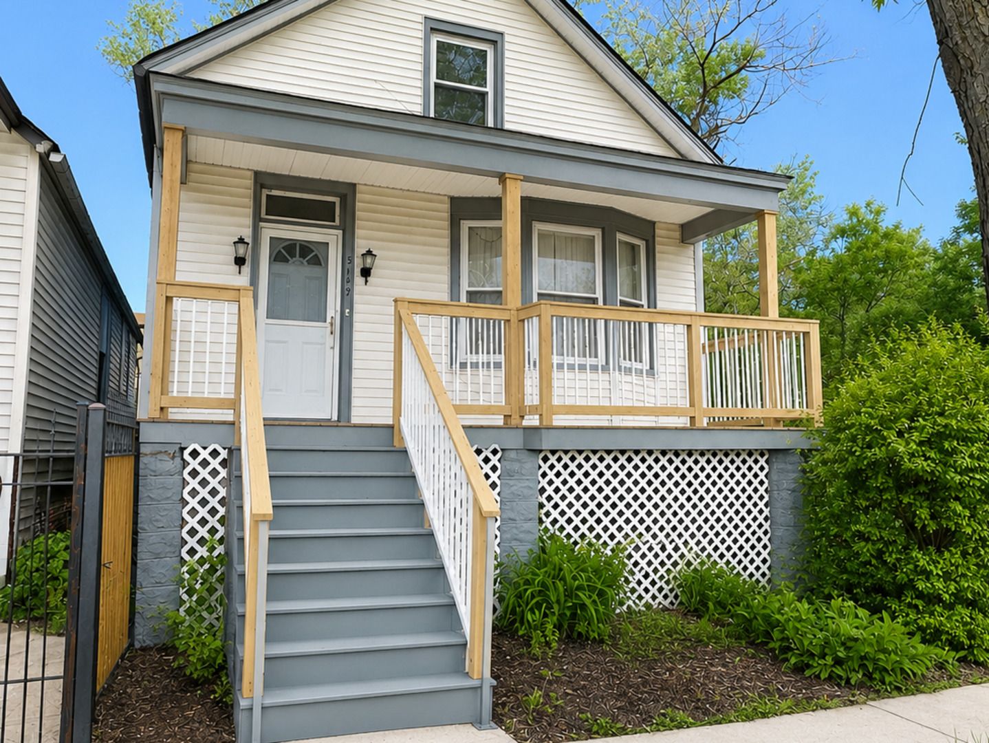5149 S Carpenter Street — Chicago, IL 60609