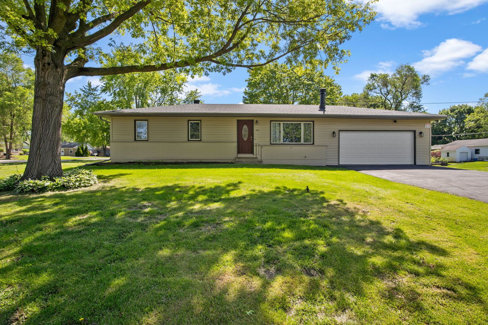 104 N Spruce Street — Cortland, IL 60112