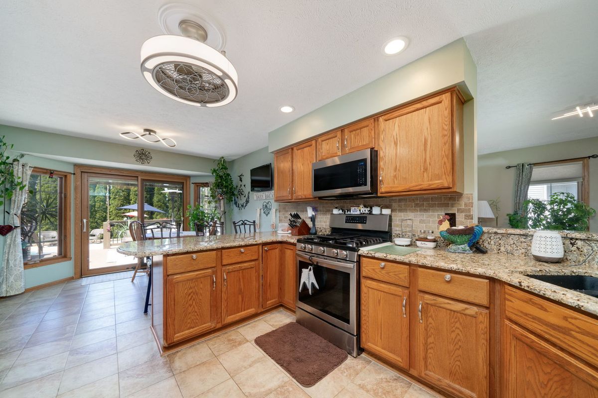 310 Shelden Drive, Winnebago, IL 61088