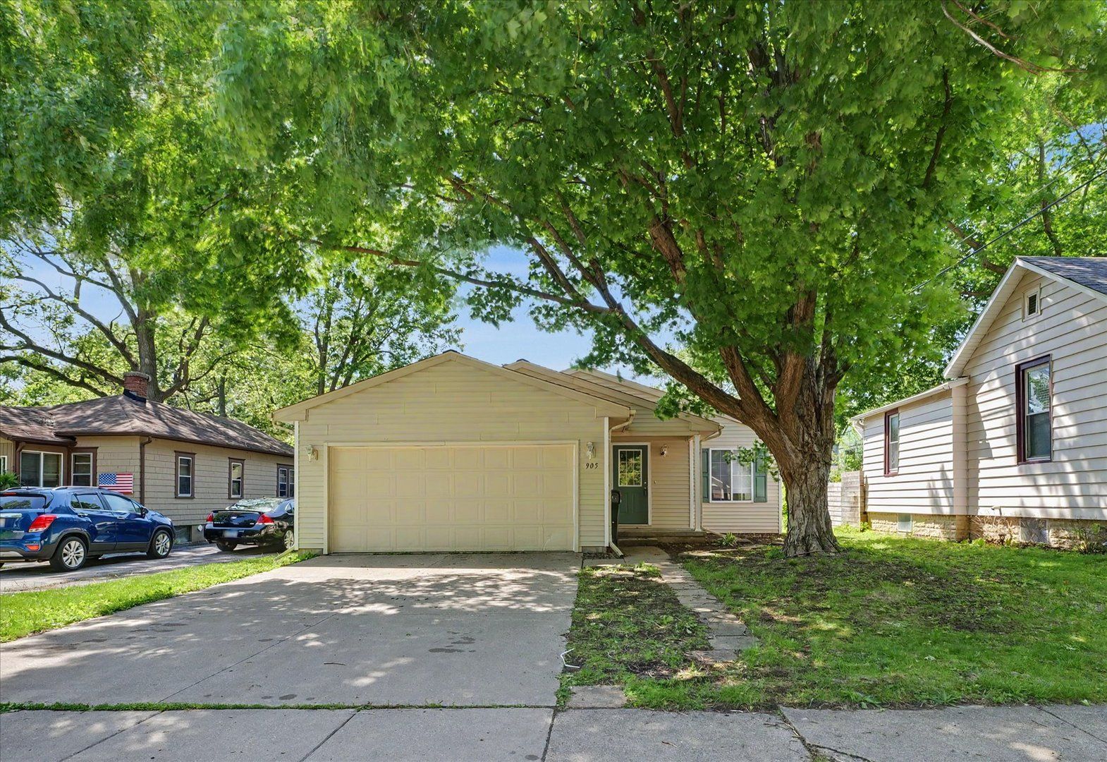 905 S Cottage Grove Avenue — Urbana, IL 61801