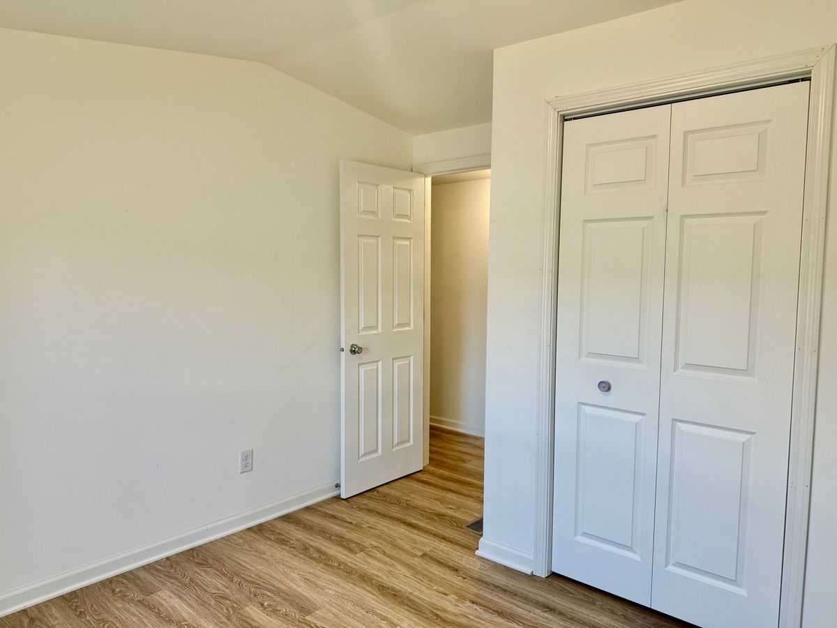 2705 St Vincent Avenue #43, Lasalle, IL 61301