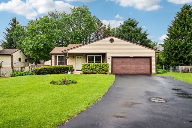 356 Westbrook Circle — Naperville, IL 60565