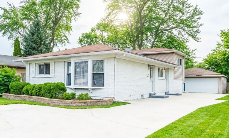 16412 Wood Street, Markham, IL 60428
