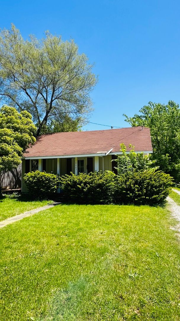4405 Fairview Avenue — Downers Grove, IL 60515