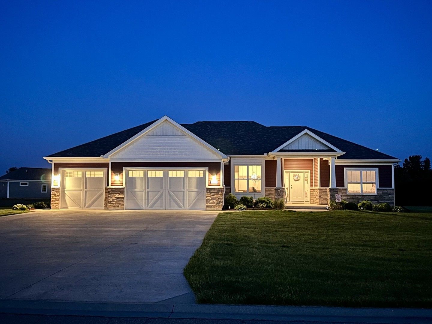 801 Ann Marie Drive — Utica, IL 61373