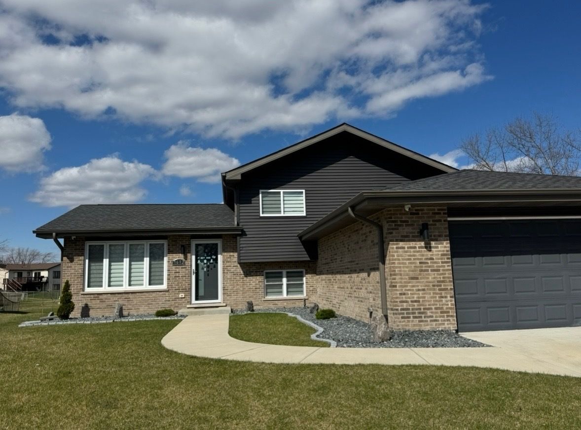 7612 167th Street — Tinley Park, IL 60477