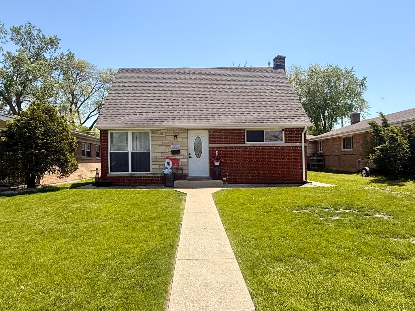 3935 BIRCHWOOD Avenue — Skokie, IL 60077