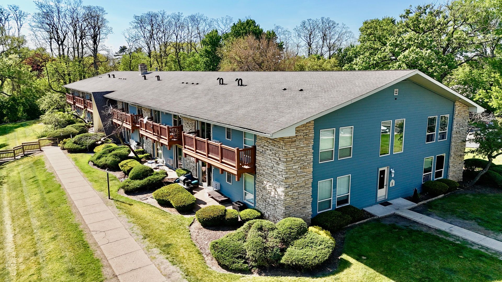 300 Opatrny Drive #130 — Fox River Grove, IL 60021
