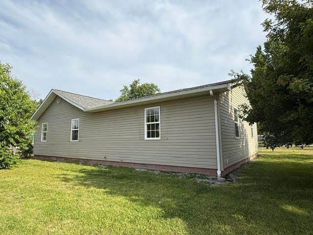 1102 Bailey Lane, Benton, IL 62812