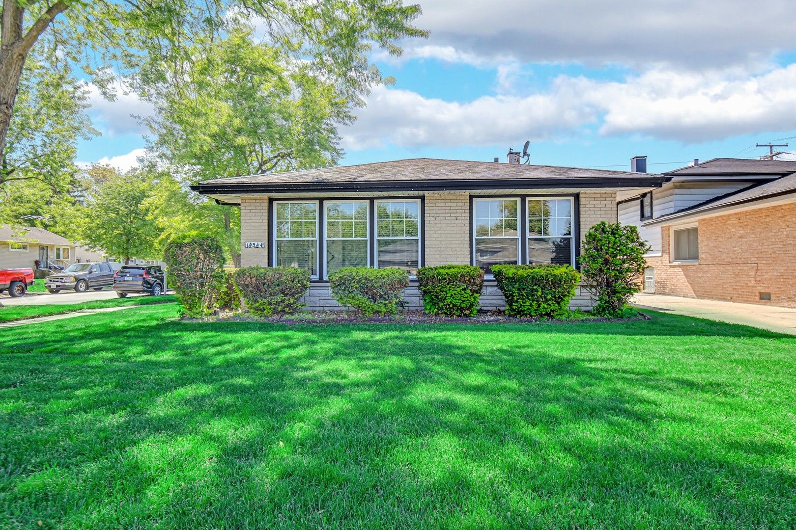 14544 Woodlawn Avenue — Dolton, IL 60419