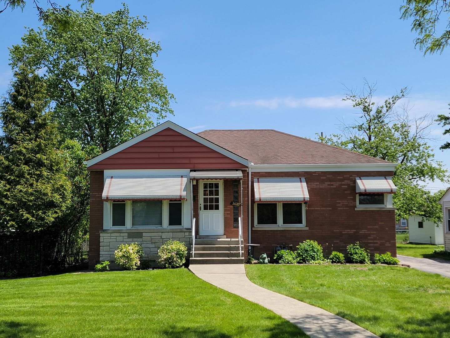 3641 Arden Avenue — Brookfield, IL 60513
