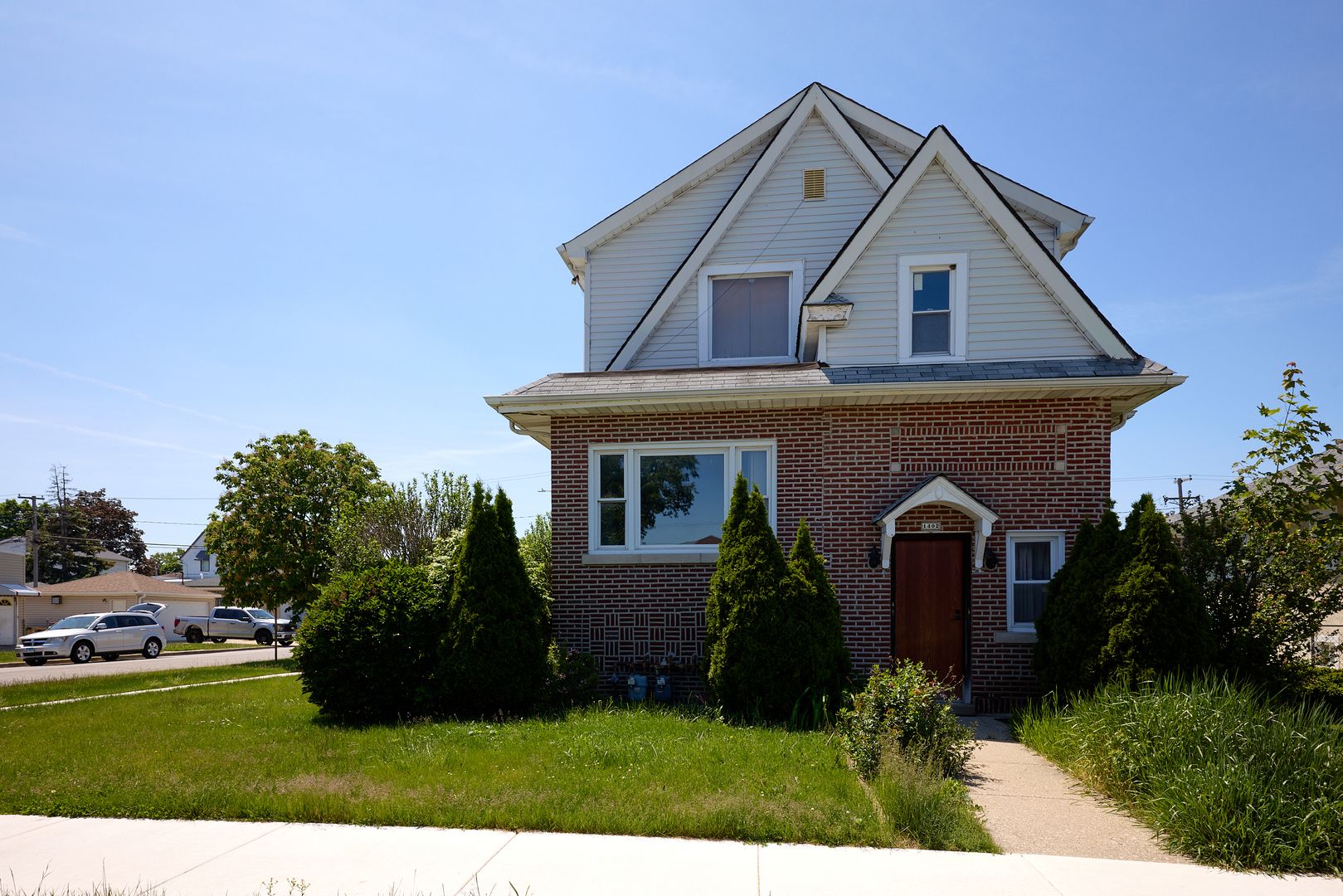 1402 N 15th Avenue — Melrose Park, IL 60160