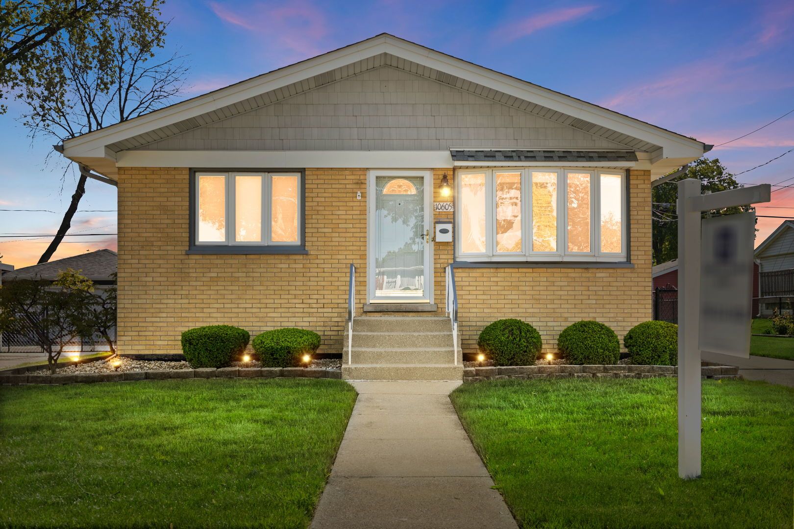 10605 Sycamore Drive — Chicago Ridge, IL 60415