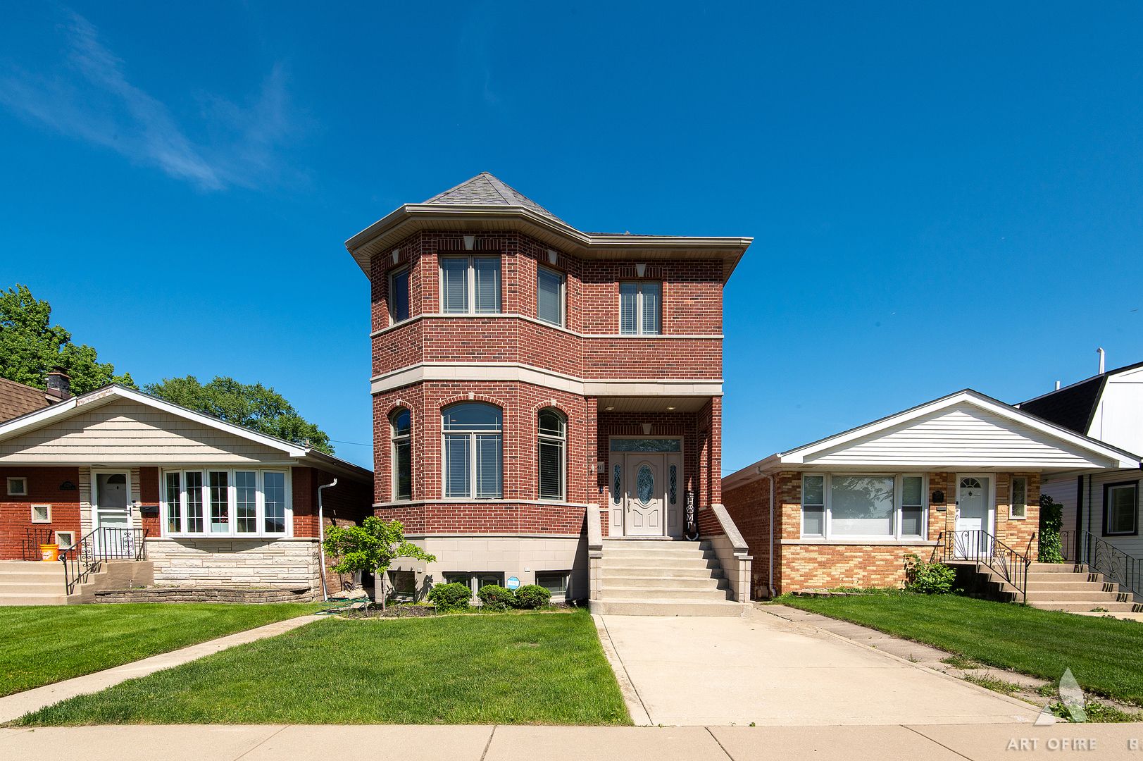 11241 S Central Park Avenue — Chicago, IL 60655