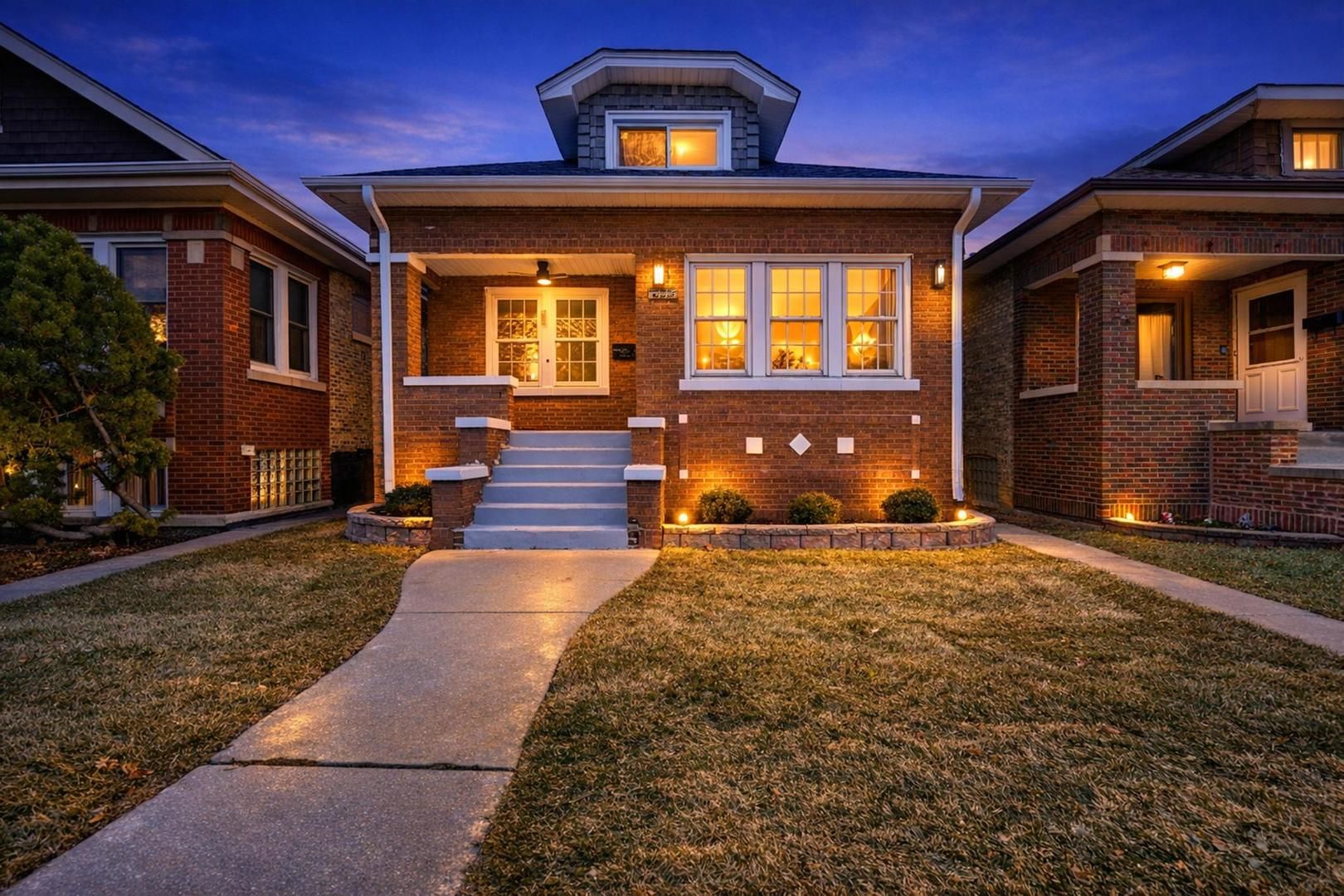 1445 East Avenue — Berwyn, IL 60402