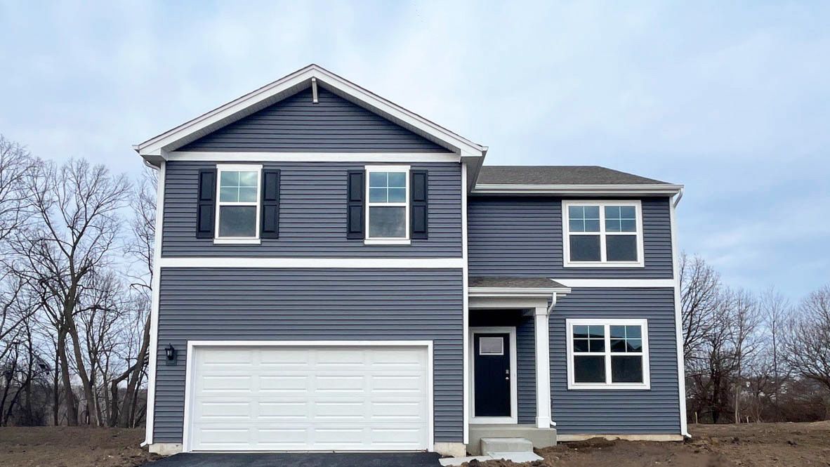 1000 Sapphire Lane — Montgomery, IL 60538