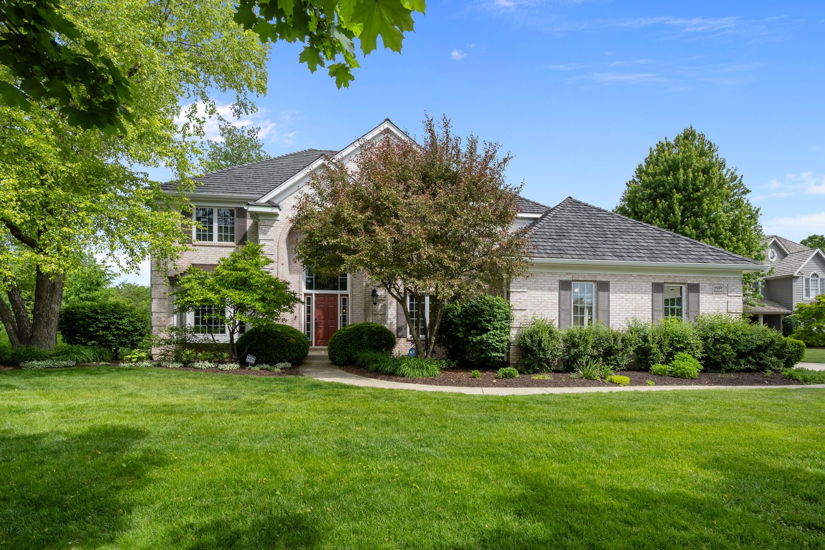 14584 N Somerset Circle — Libertyville, IL 60048