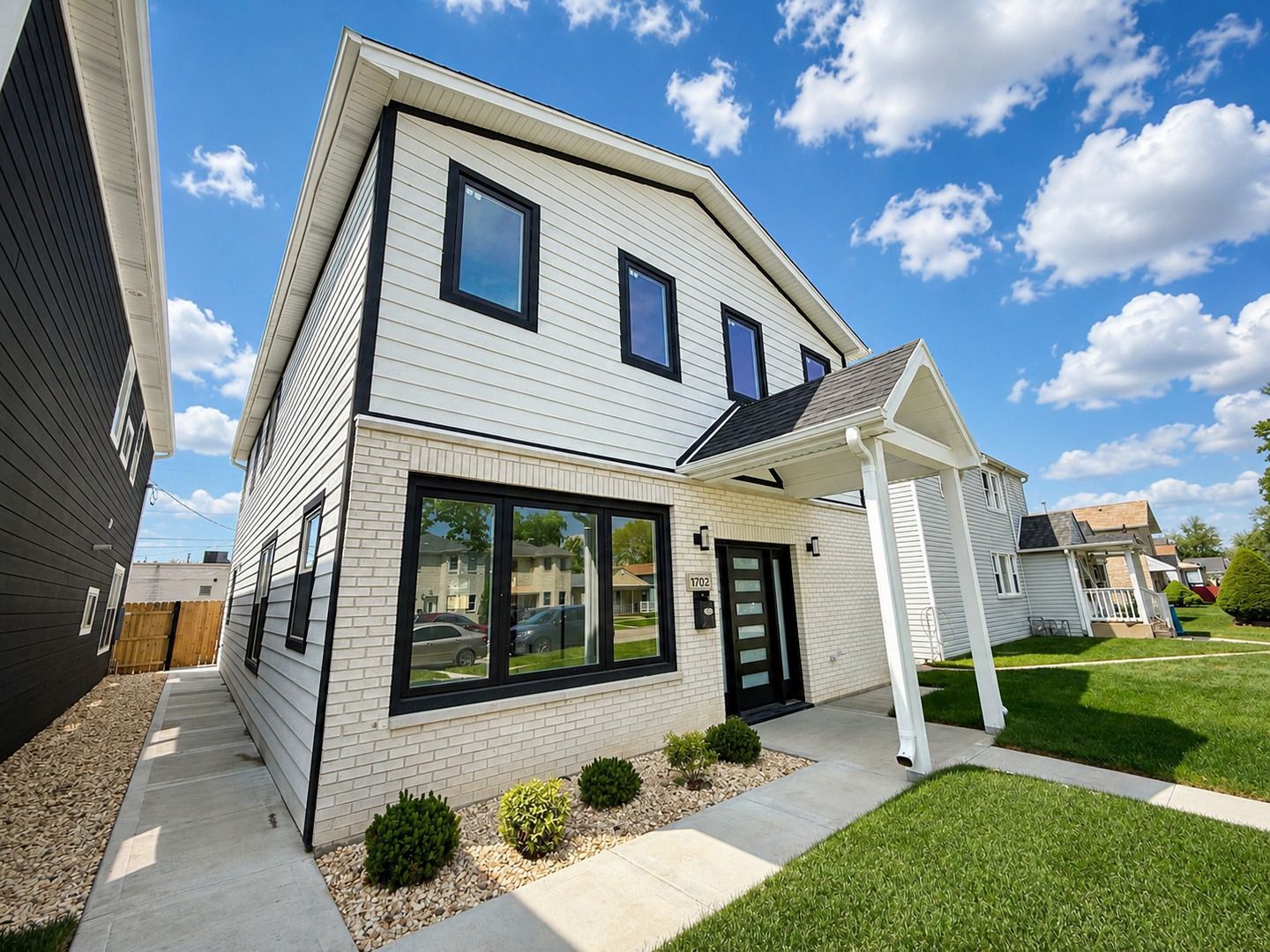 1702 N 40th Avenue — Stone Park, IL 60165