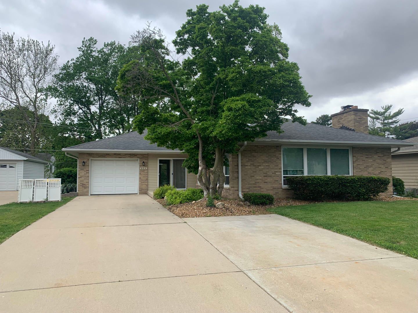 804 Grant Street — Harvard, IL 60033