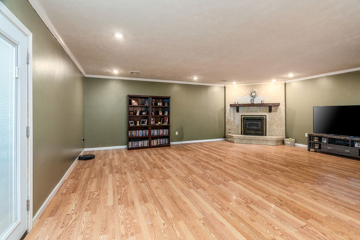 509 Berry Street, Freeman Spur, IL 62841