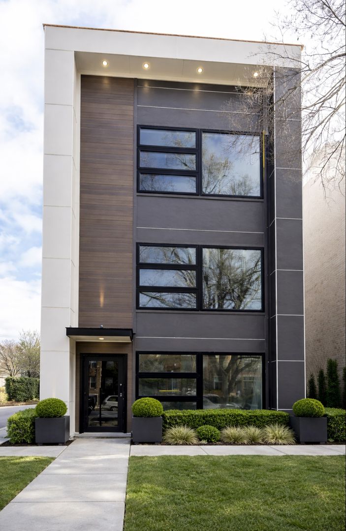 5643 S Prairie Avenue — Chicago, IL 60637