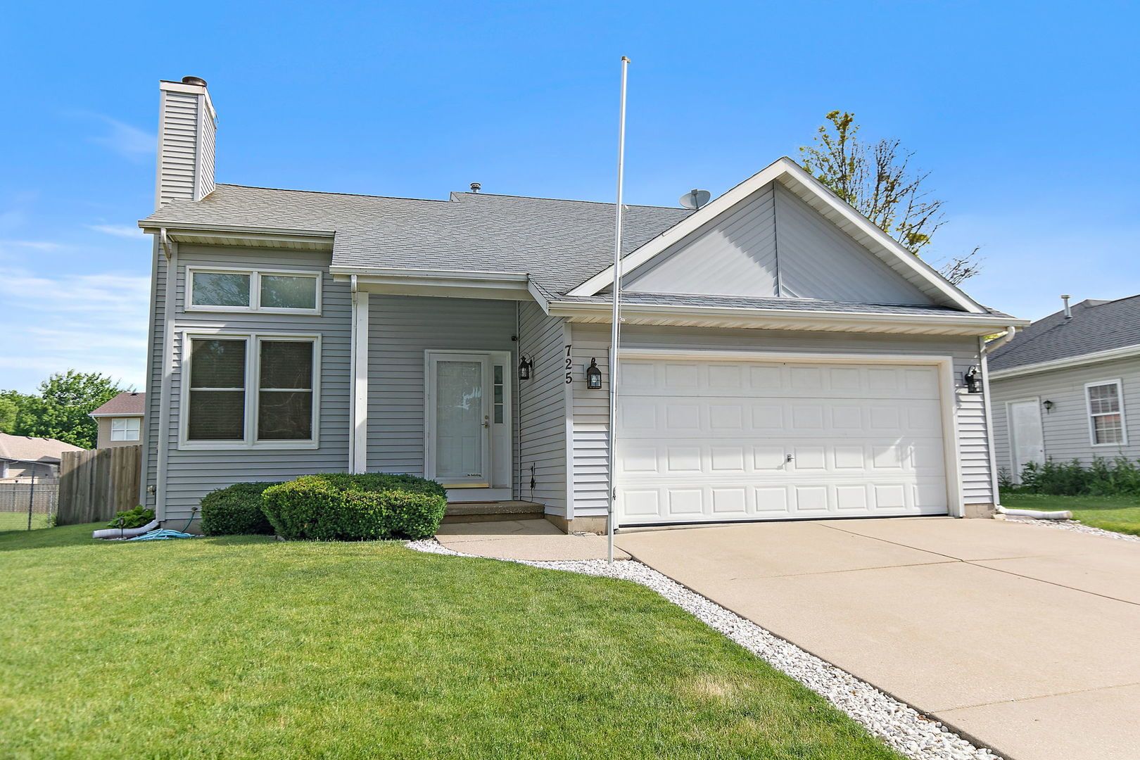 725 Tyler Street — Genoa, IL 60135