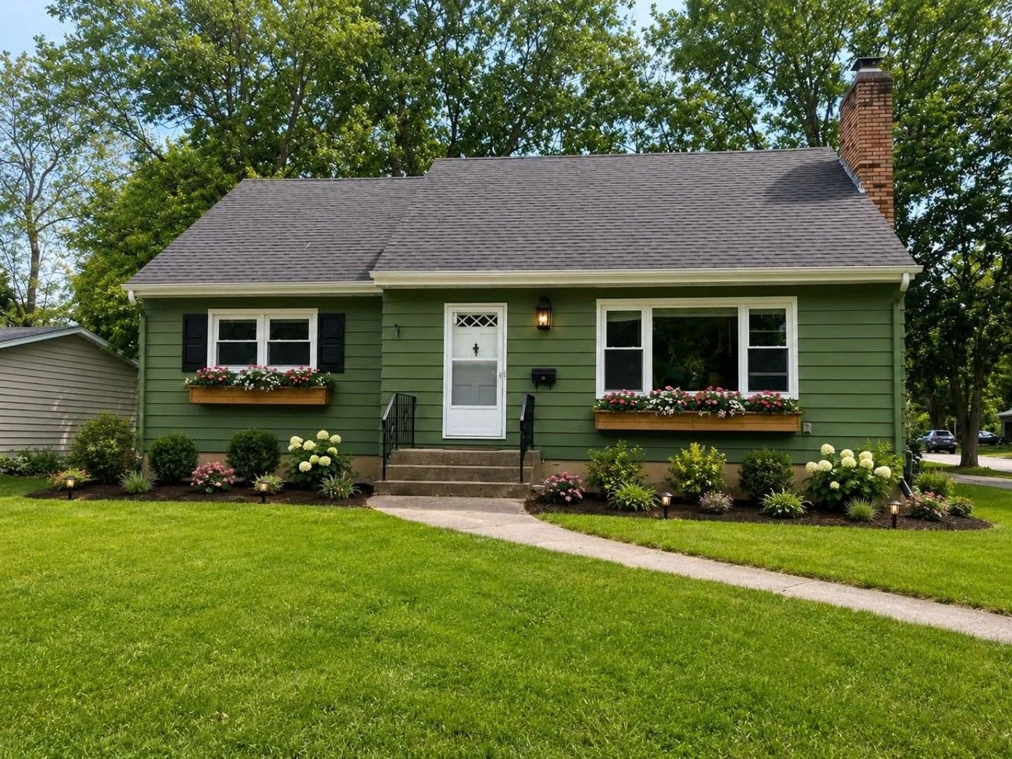 589 Krenz Avenue — Cary, IL 60013