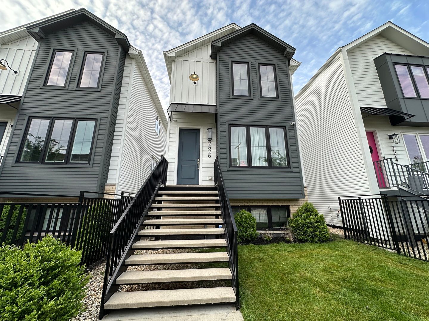 2528 W Polk Street — Chicago, IL 60612