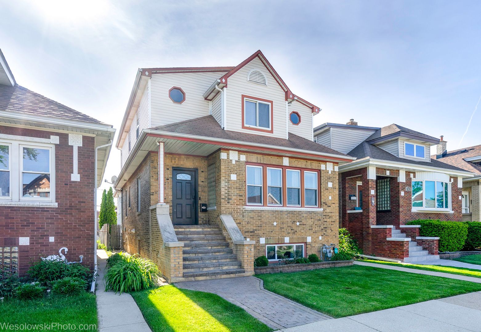 3024 N 76th Avenue — Elmwood Park, IL 60707