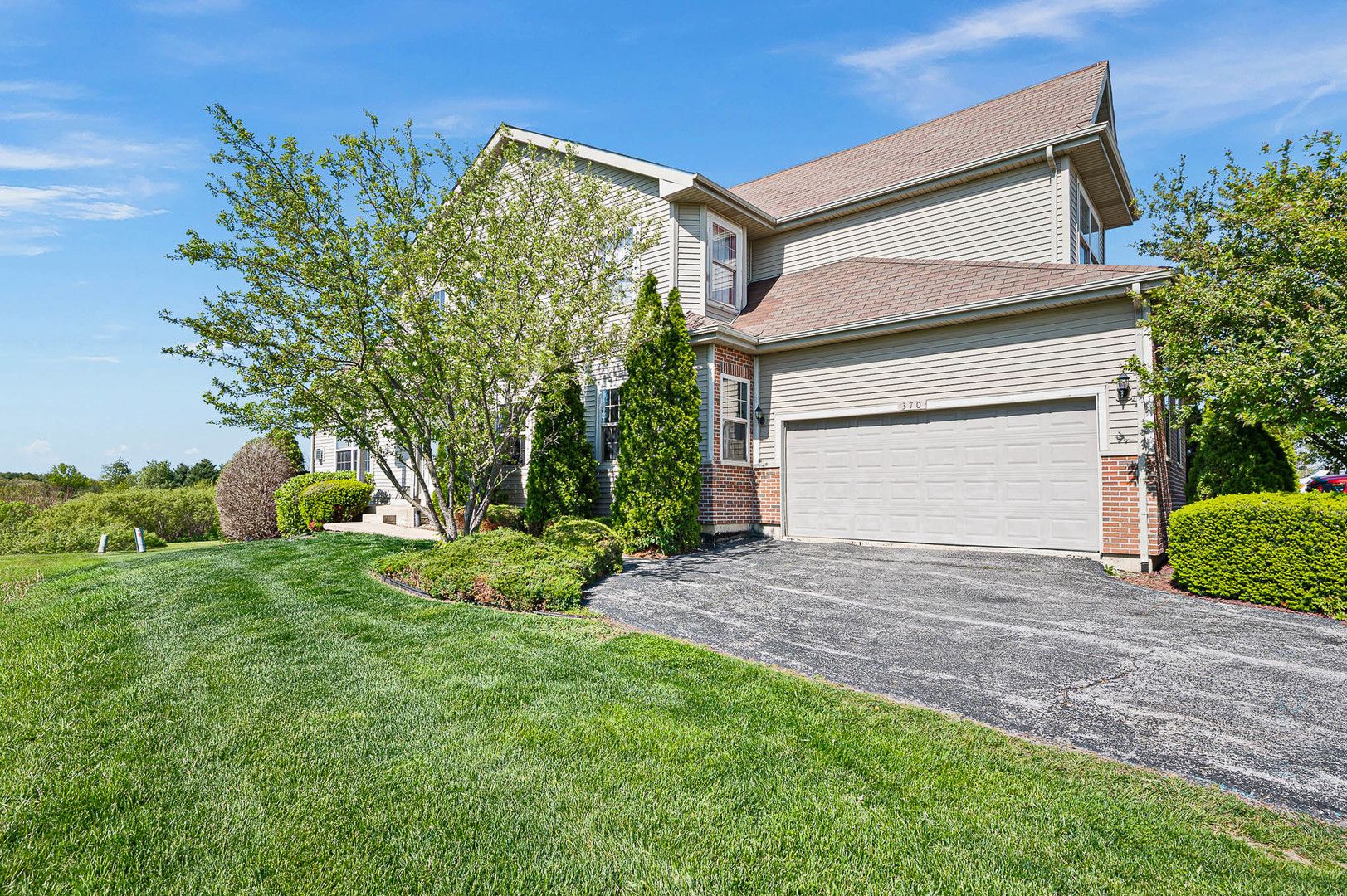 370 Sunset Boulevard — Beecher, IL 60401