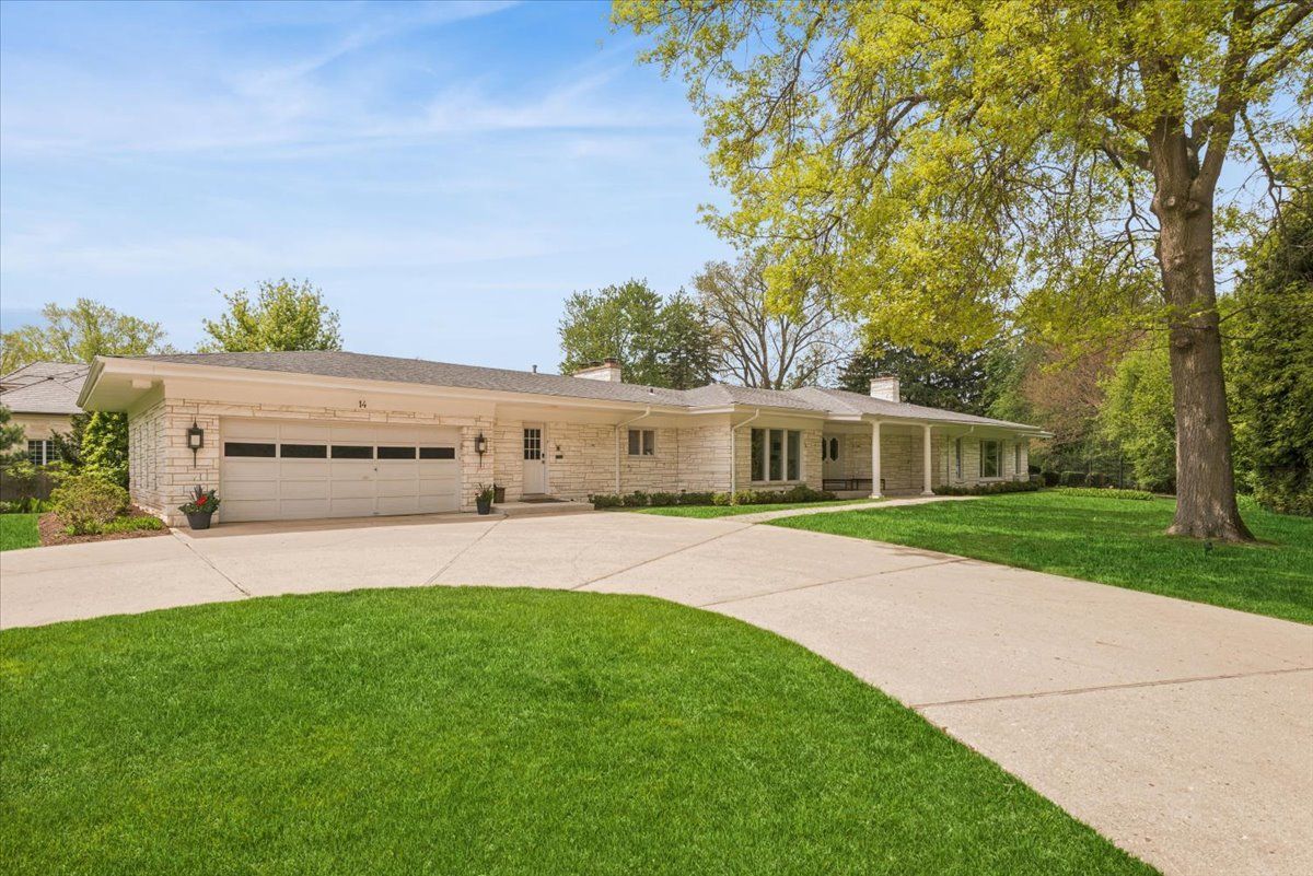 14 Winfield Circle — Northfield, IL 60093