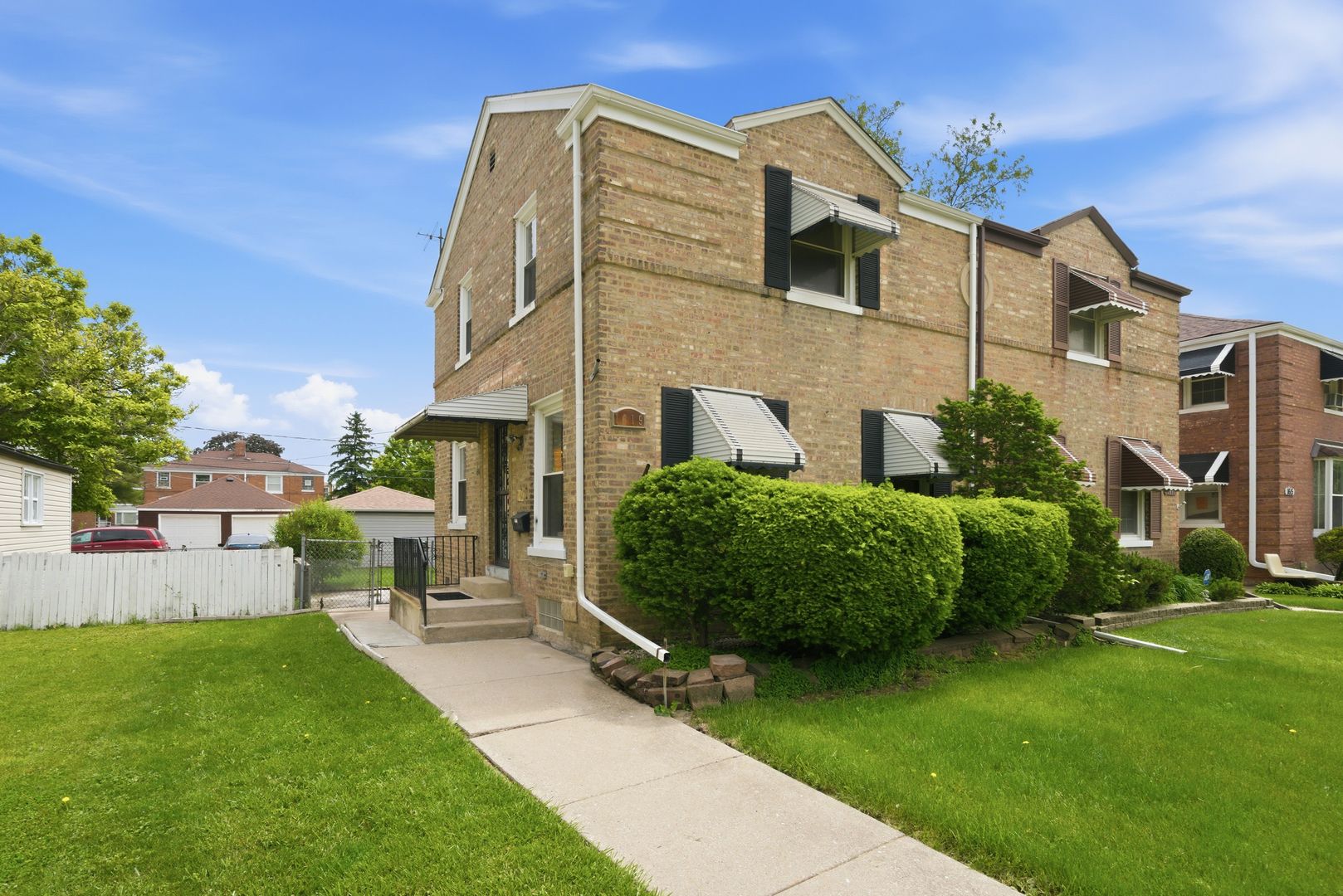 1619 N 19th Avenue — Melrose Park, IL 60160