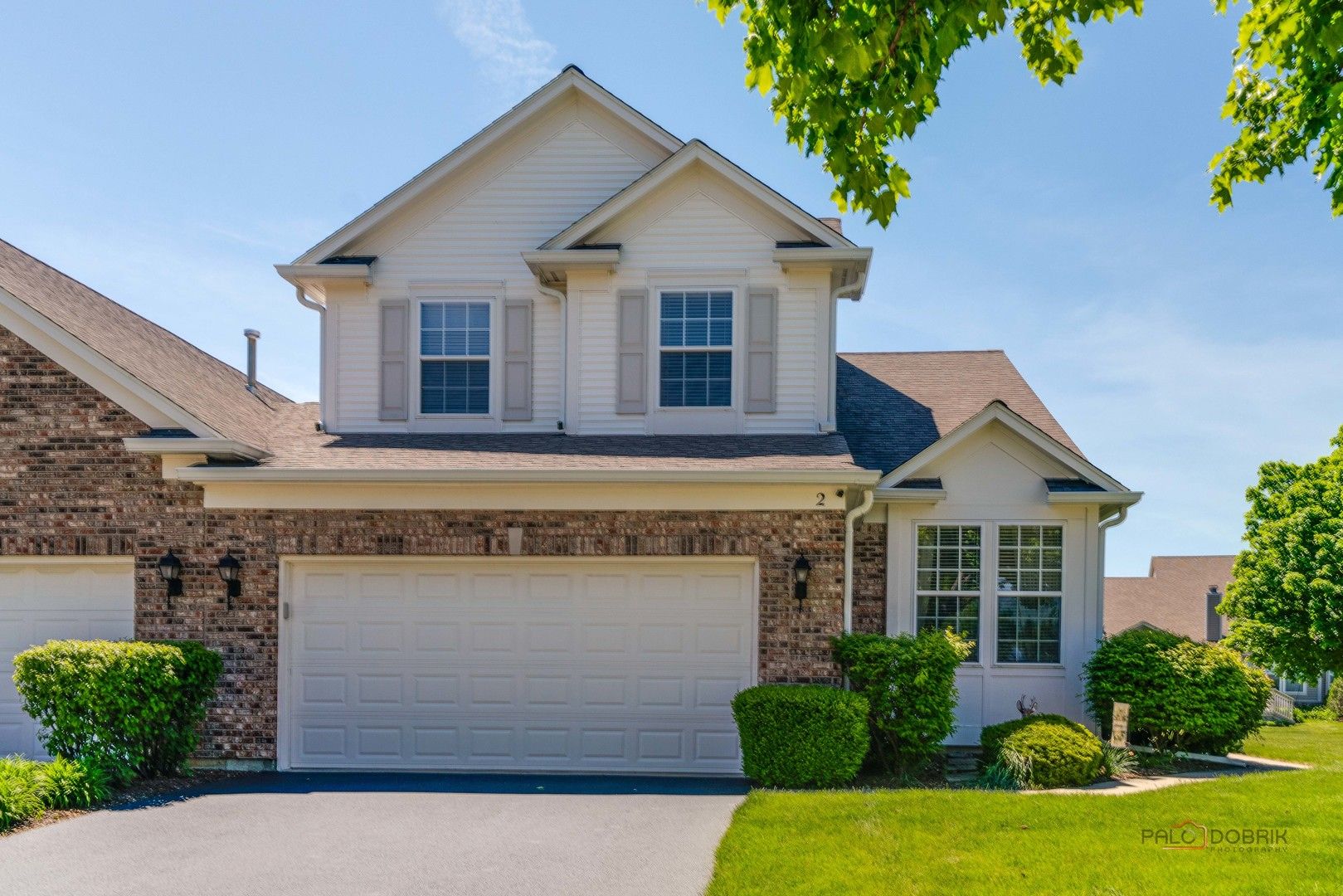 2 Tiverton Court — Algonquin, IL 60102