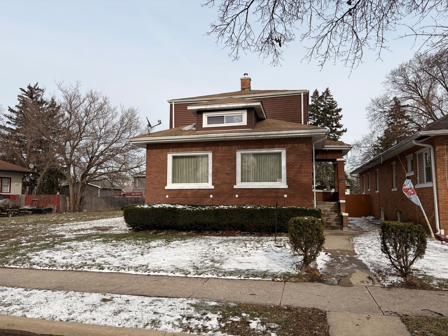 153 S 18th Avenue — Maywood, IL 60153