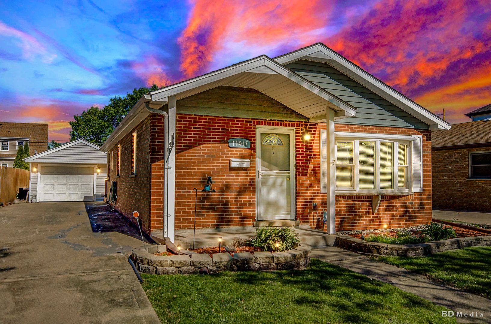 11017 Mcvicker Avenue — Chicago Ridge, IL 60415