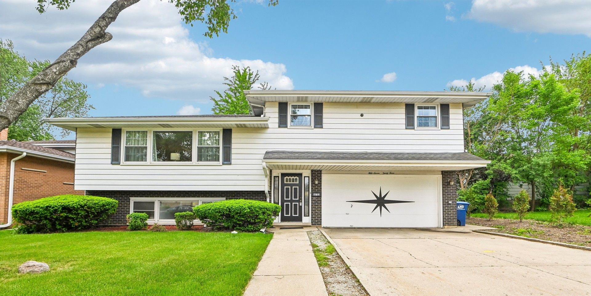 5733 Rose Court — Berkeley, IL 60163
