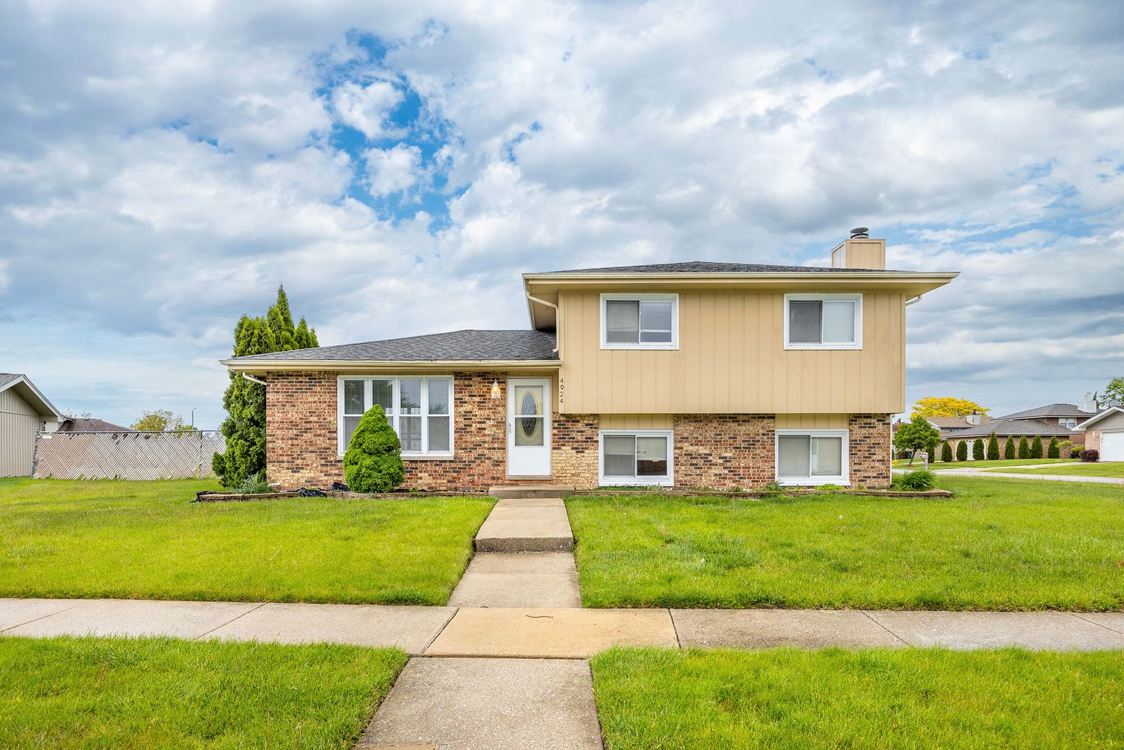 4024 W 172nd Place — Country Club Hills, IL 60478