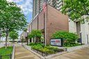 6033 N Sheridan Road #17H — Chicago, IL 60660