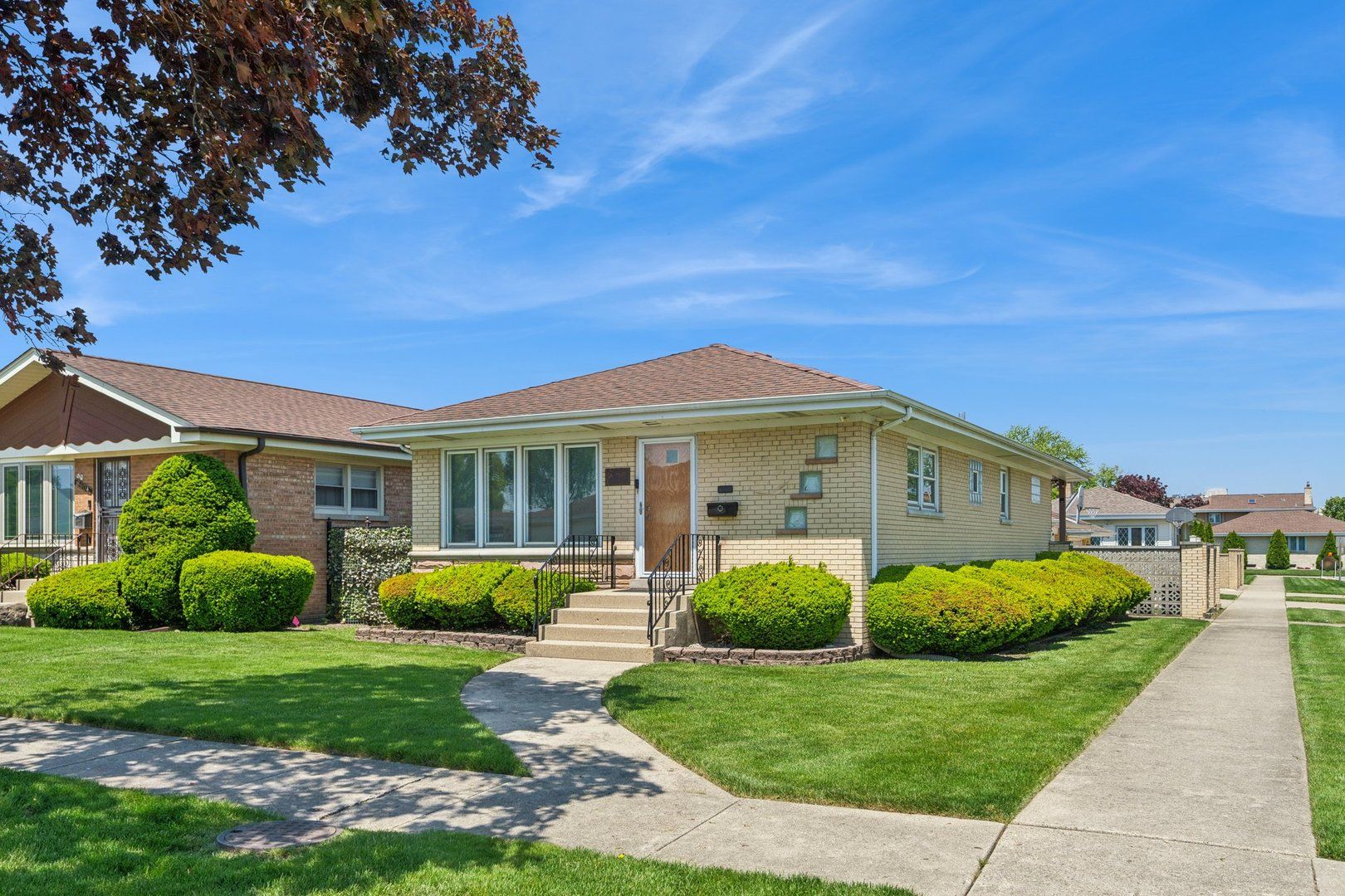 8600 W Ainslie Street — Norridge, IL 60706