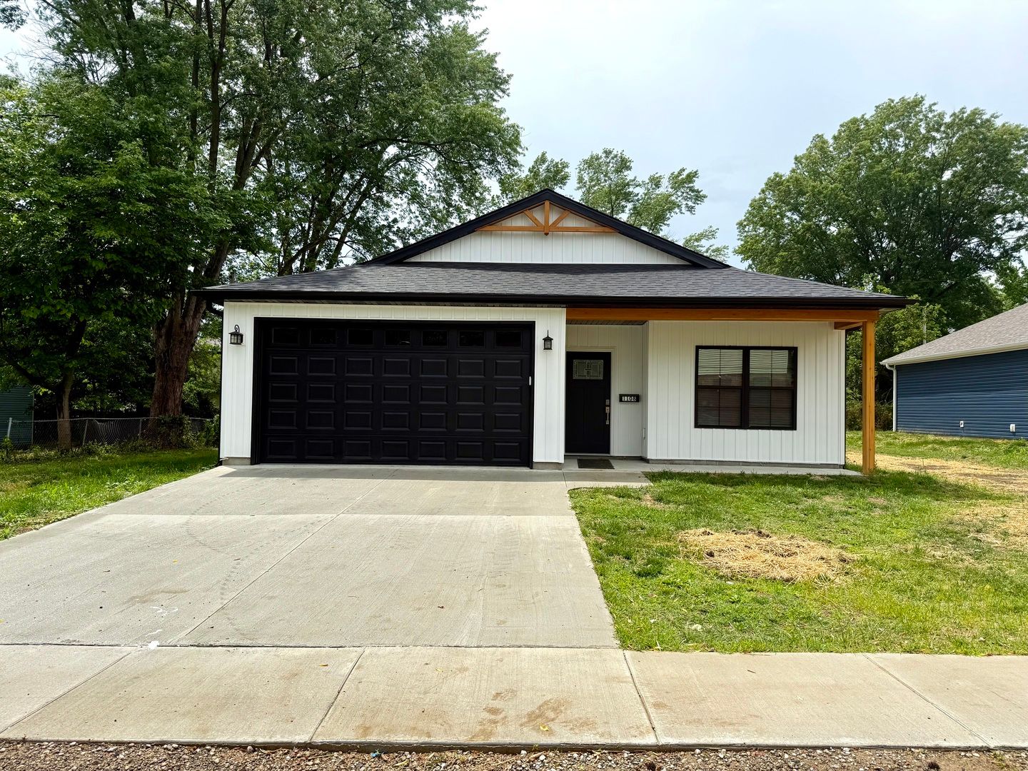 1108 Midway Court — Marion, IL 62959
