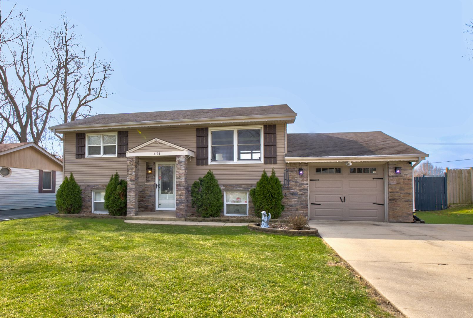5125 W Margaret Street — Monee, IL 60449